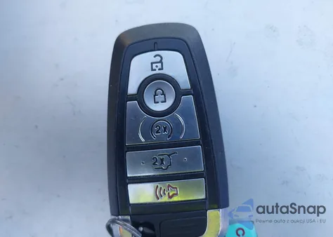 2021 Ford Explorer Xlt z USA, uszkodzony, nr VIN 1FMSK8DH5MGC16209